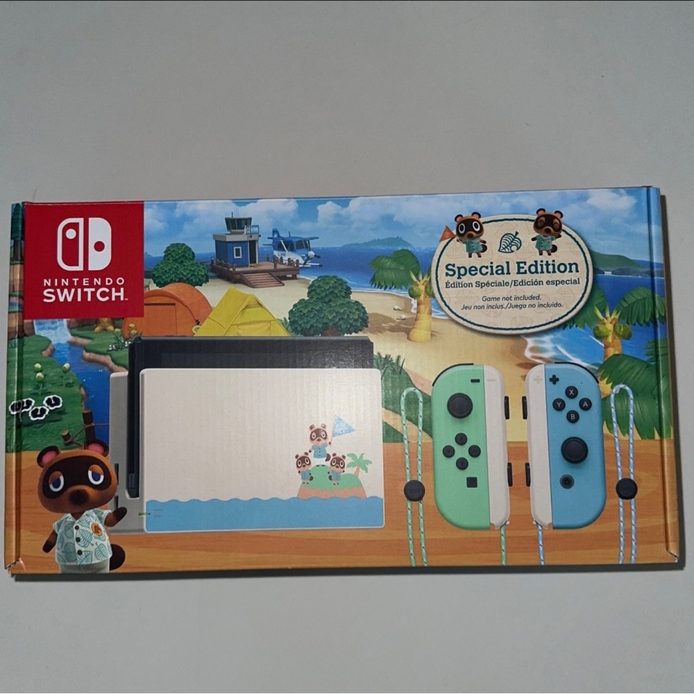 Nintendo Switch Animal Crossing Edition - With Game!